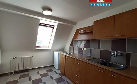 Pronájem bytu 1+1 54 m²