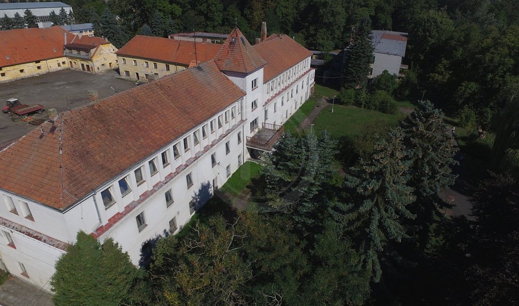 Prodej obchodních prostor 2 355 m², Veselíčko – náhled fotky 4