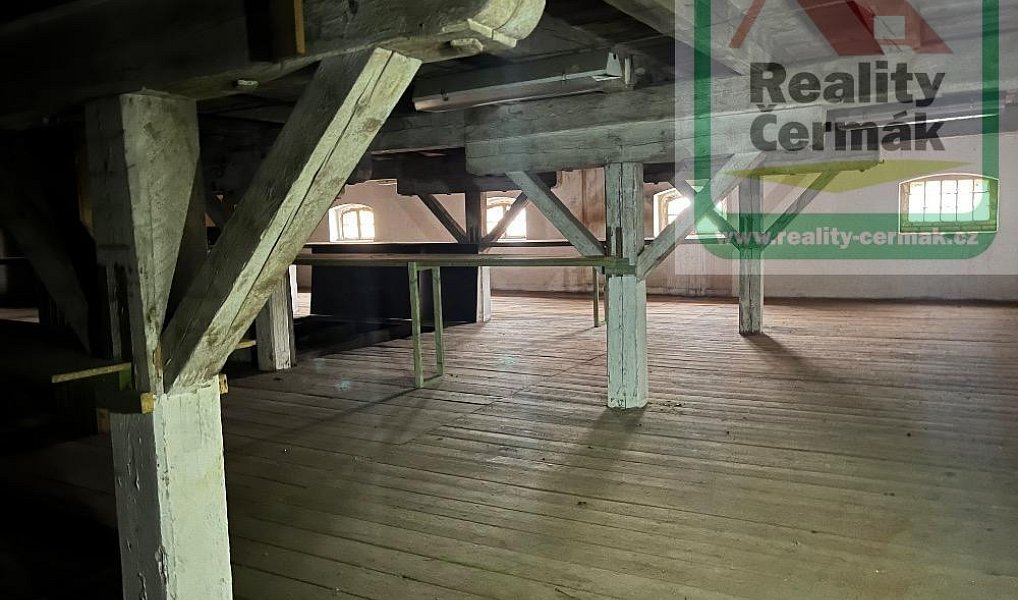 Prodej komerčního objektu (jiného typu) 6 810 m², Stod – náhled fotky 23