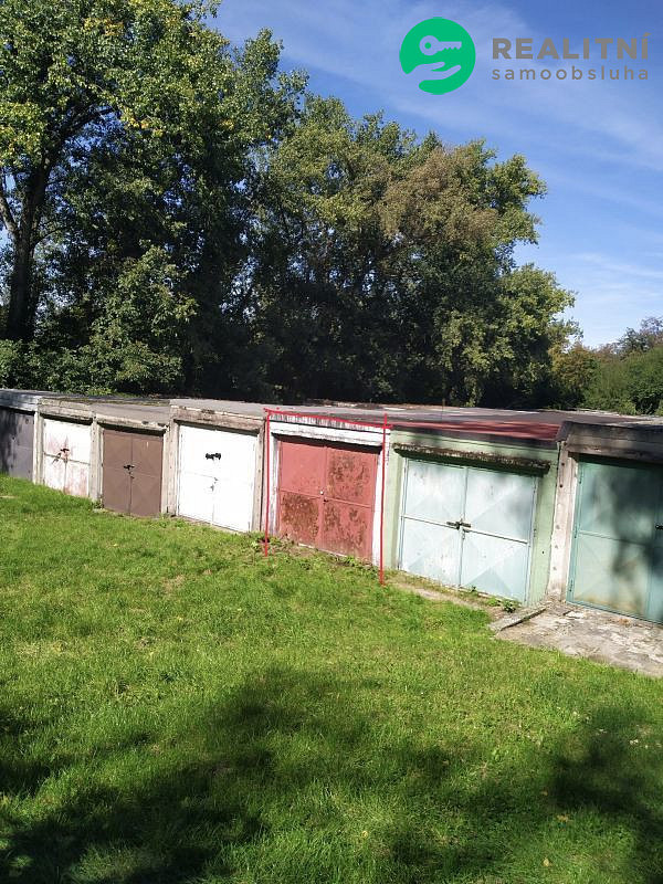 Garáž, V kasárnách, Kolín 2