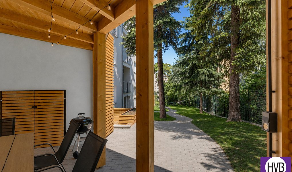 Prodej bytu 1+kk 37 m², Praha – náhled fotky 15