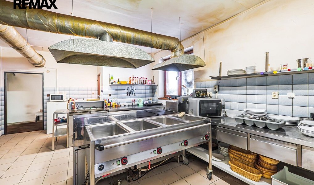 Prodej restaurace 500 m², Sýkořice – náhled fotky 5