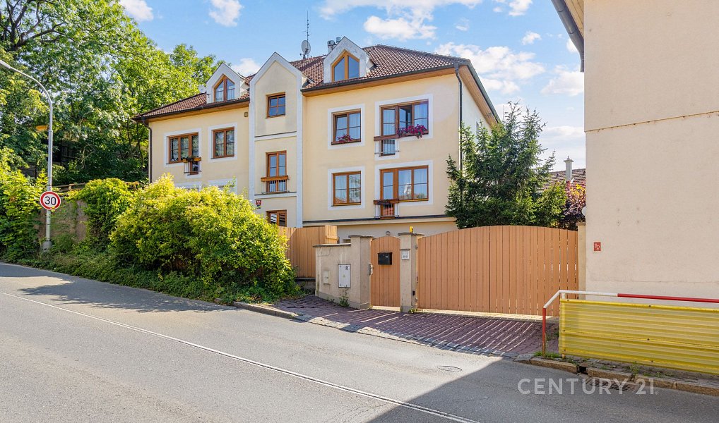 Prodej bytu 2+kk 64 m², Praha – náhled fotky 4