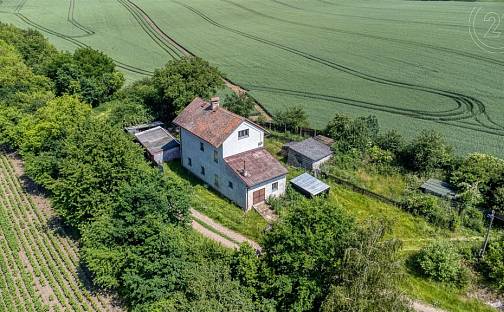 Prodej domu 341 m² s pozemkem 1 120 m², Močovice, okres Kutná Hora