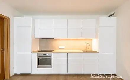 Pronájem bytu 2+kk 52 m²