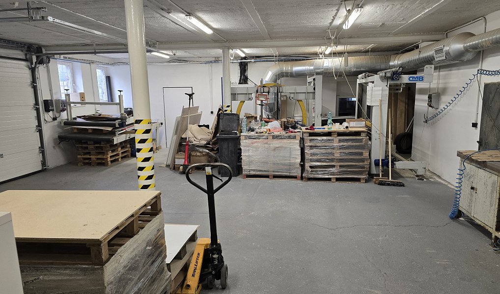 Prodej výrobních prostor 850 m², Psáry – náhled fotky 6