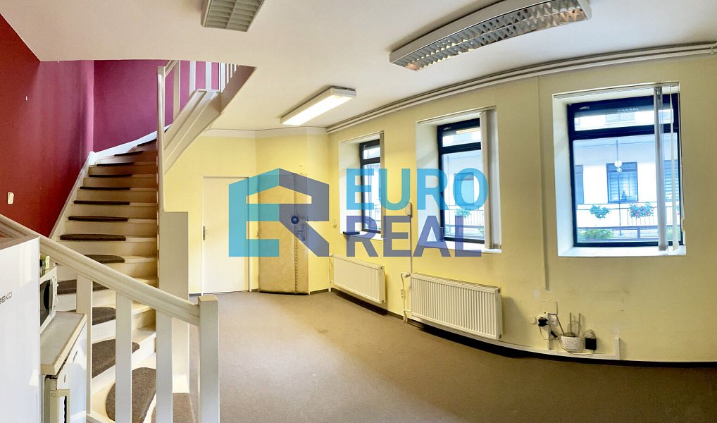 Pronájem kanceláře 25 m², Praha – náhled fotky 5
