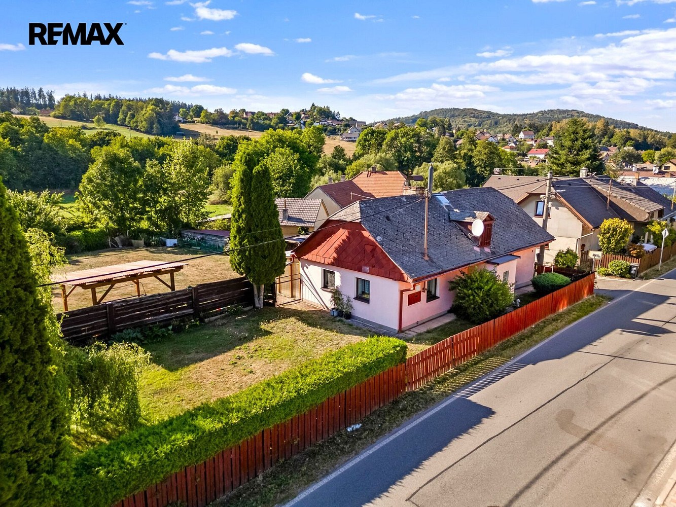 Prodej domu 69 m² s pozemkem 989 m²