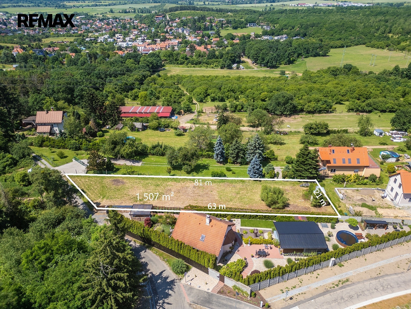 Prodej stavebního pozemku 1 507 m² — photo 3