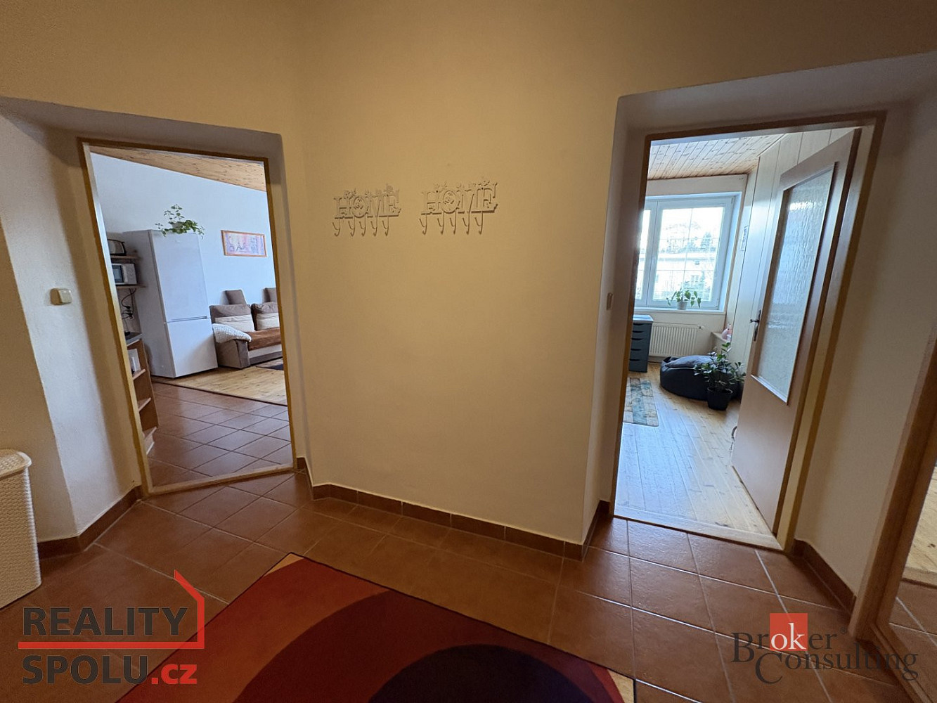 Pronájem bytu 2+kk 49 m² – fotografie 5