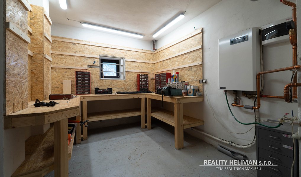 Prodej domu 154 m² s pozemkem 1 844 m², Jenštejn – náhled fotky 35