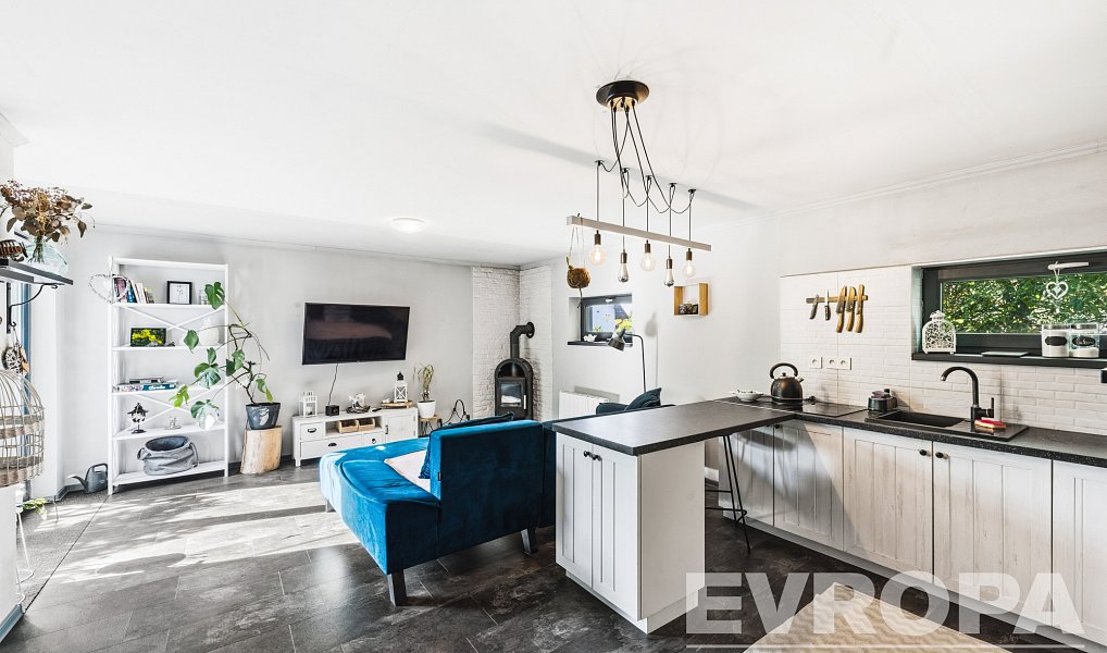 Prodej domu 16 m² s pozemkem 307 m², Hradec Králové – náhled fotky 2