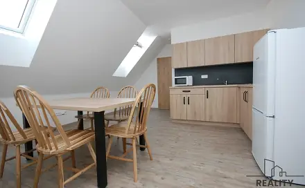 Pronájem bytu 2+1 55 m², Hrušky, okres Břeclav