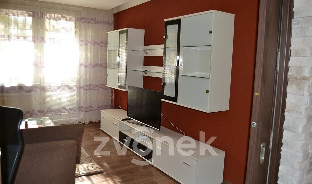 Pronájem bytu 2+1 66 m², Vsetín – náhled fotky 6