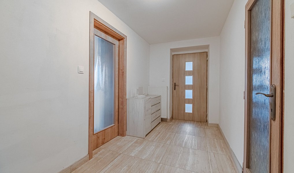 Prodej domu 228 m² s pozemkem 1 326 m², Horní Újezd – náhled fotky 9