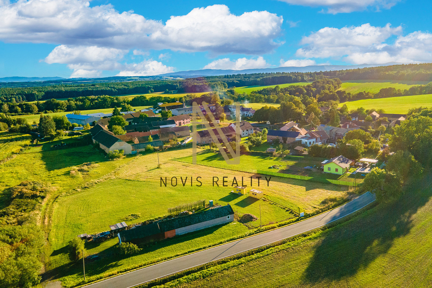 Prodej stavebního pozemku 3 058 m² - Widok 2