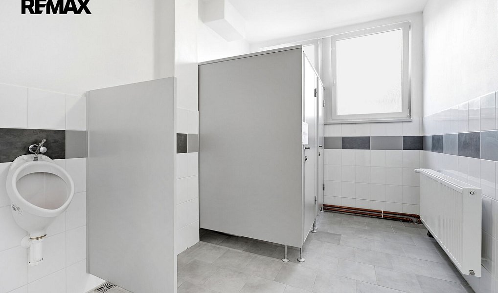 Prodej ubytovacího objektu 1 730 m², Jablonné v Podještědí – náhled fotky 11