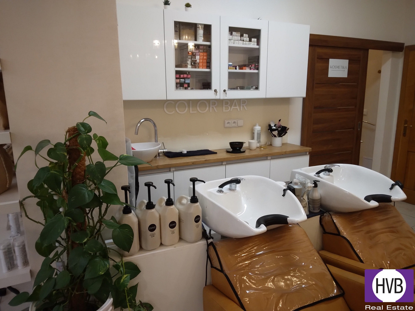 Prodej komerčního objektu (jiného typu) 62 m² — photo 3