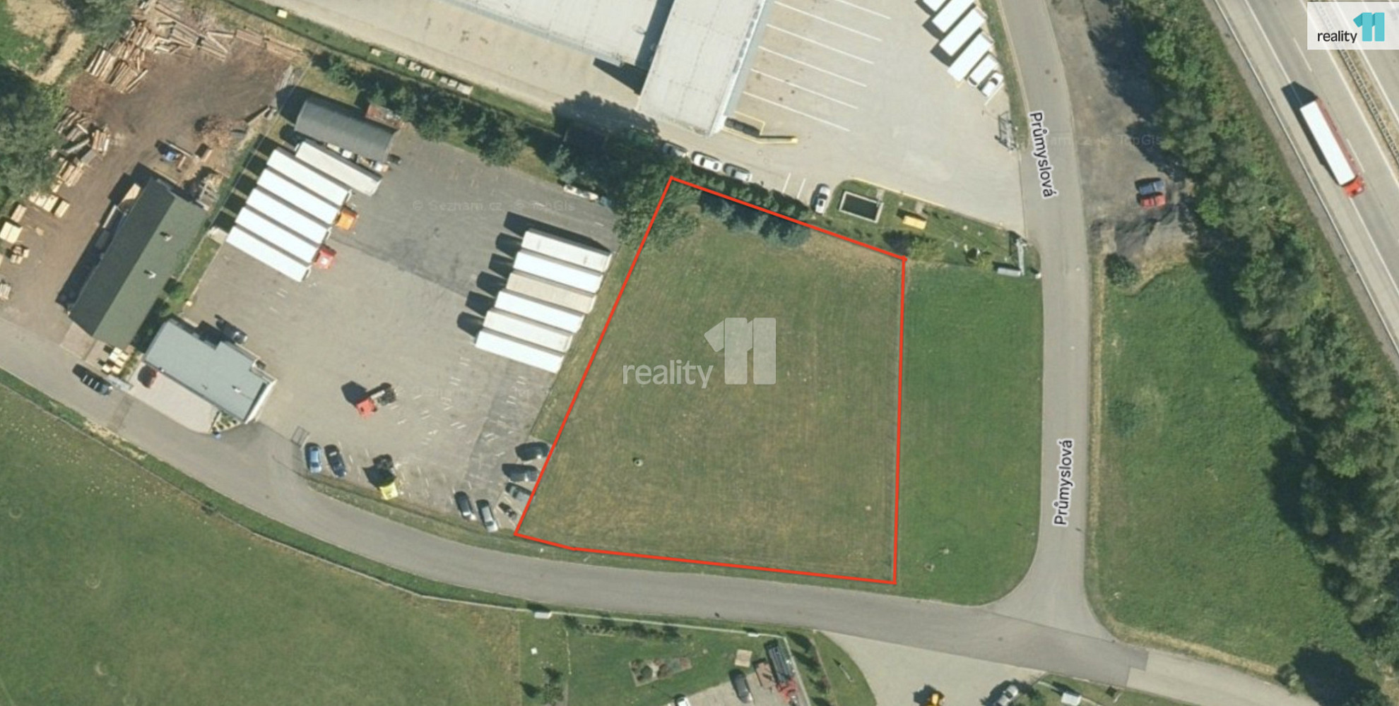 Prodej komerčního pozemku 2 833 m² — photo 3