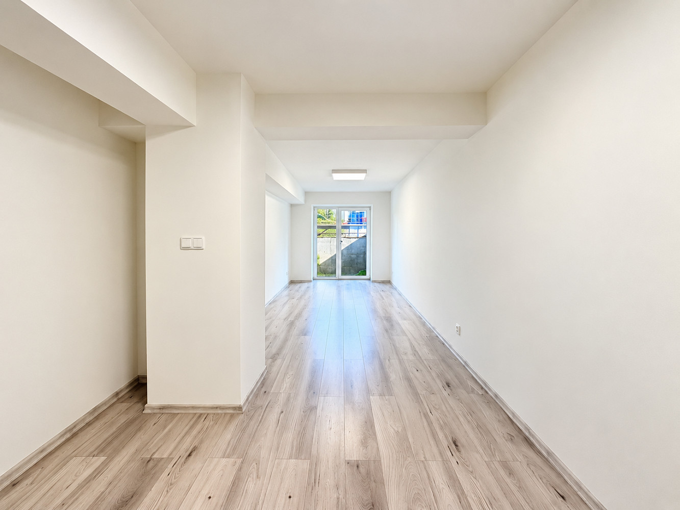 Pronájem kanceláře 30 m² – fotografie 3