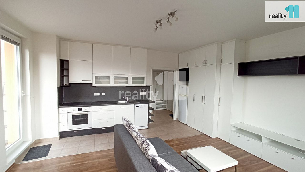 Pronájem bytu 2+kk 43 m²