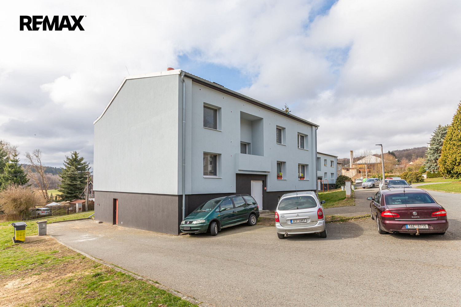 Prodej nájemního domu, činžáku 312 m² – fotografie 2