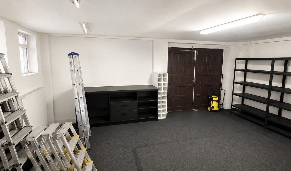 Prodej obchodních prostor 337 m², Praha – náhled fotky 8