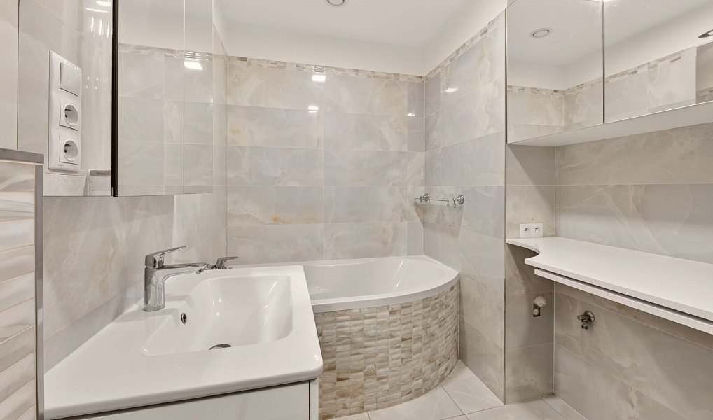 Prodej bytu 3+1 96 m², Praha – náhled fotky 14