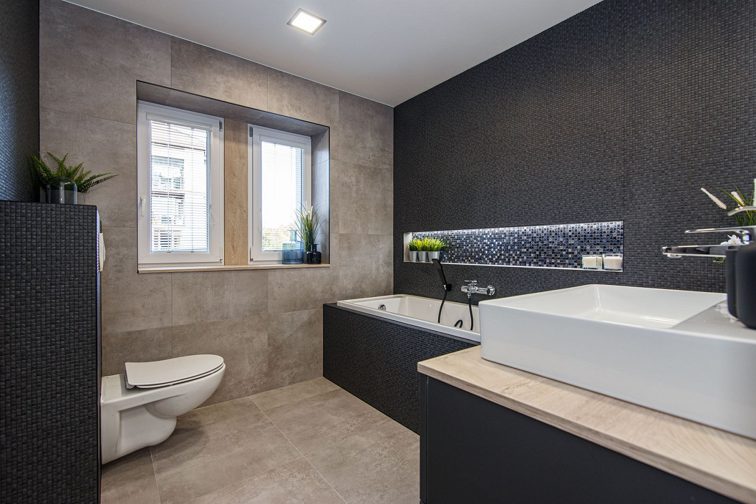 Pronájem bytu 2+1 55 m² — photo 2