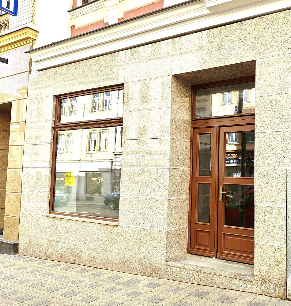 Pronájem obchodních prostor 91 m²