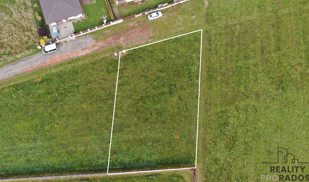 Prodej stavebního pozemku 990 m², Uhlířské Janovice – náhled fotky 4