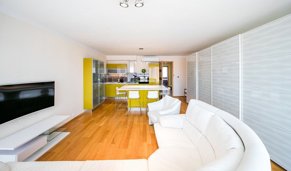Pronájem bytu 3+kk, 88 m², Holešovice - Praha 7, Praha