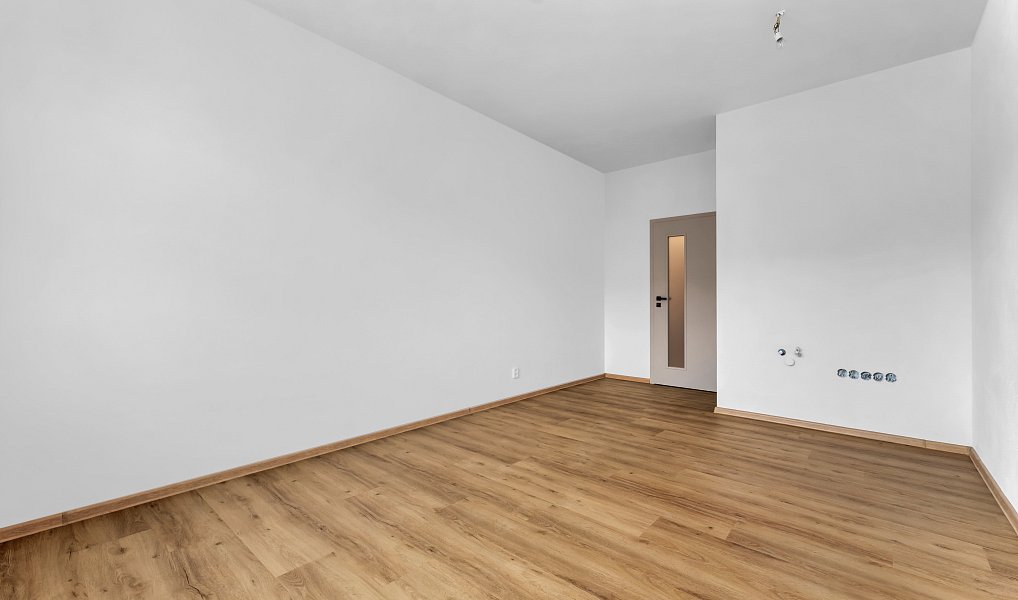 Prodej bytu 1+kk 25 m², Milovice – náhled fotky 7