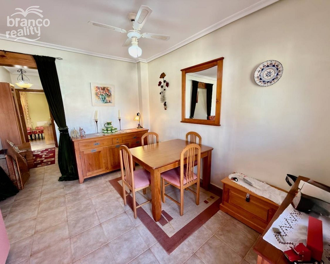 Prodej domu 180 m² s pozemkem 500 m² - Más