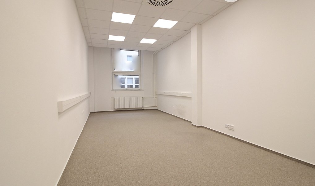 Pronájem kanceláře 15 m², Brno – náhled fotky 3