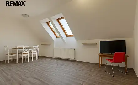 Pronájem bytu 2+1 45 m²