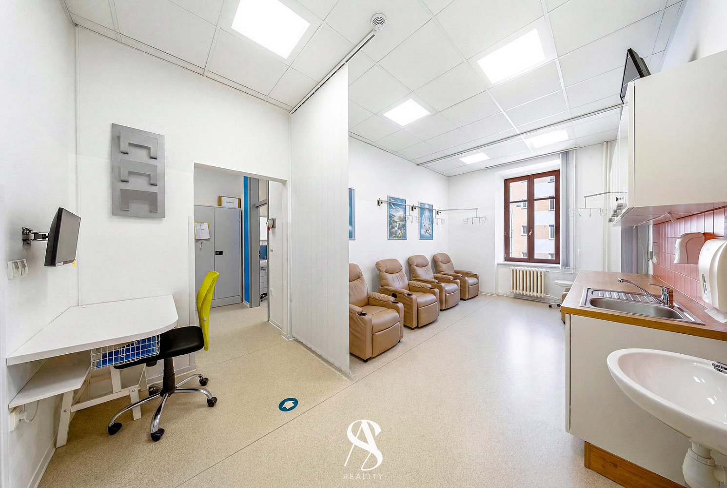 Prodej komerčního objektu (jiného typu) 348 m² — photo 5