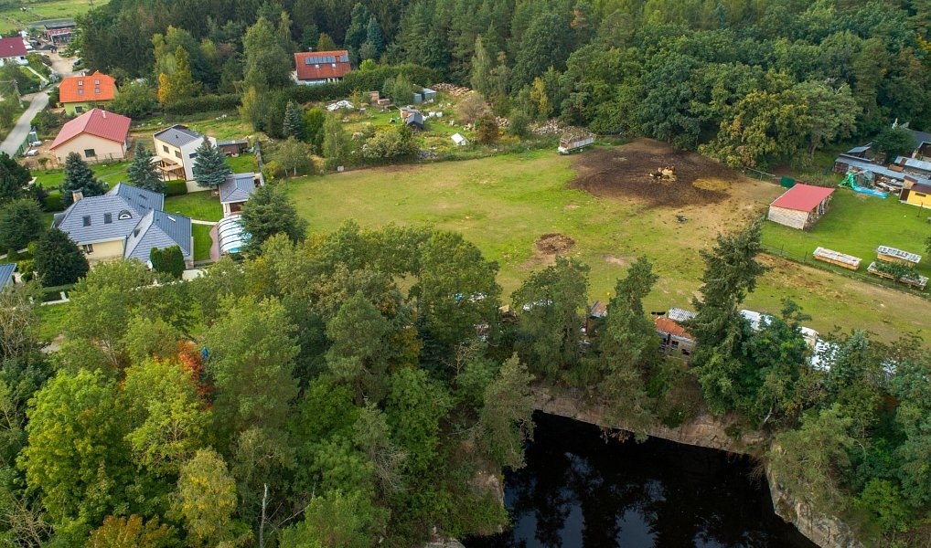 Prodej komerčního pozemku 5 830 m², Mukařov – náhled fotky 6