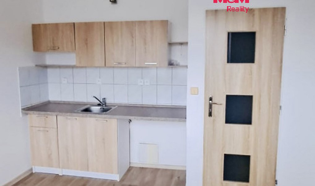 Pronájem bytu 1+kk, 19 m², Děčín II-Nové Město - Děčín, Děčín