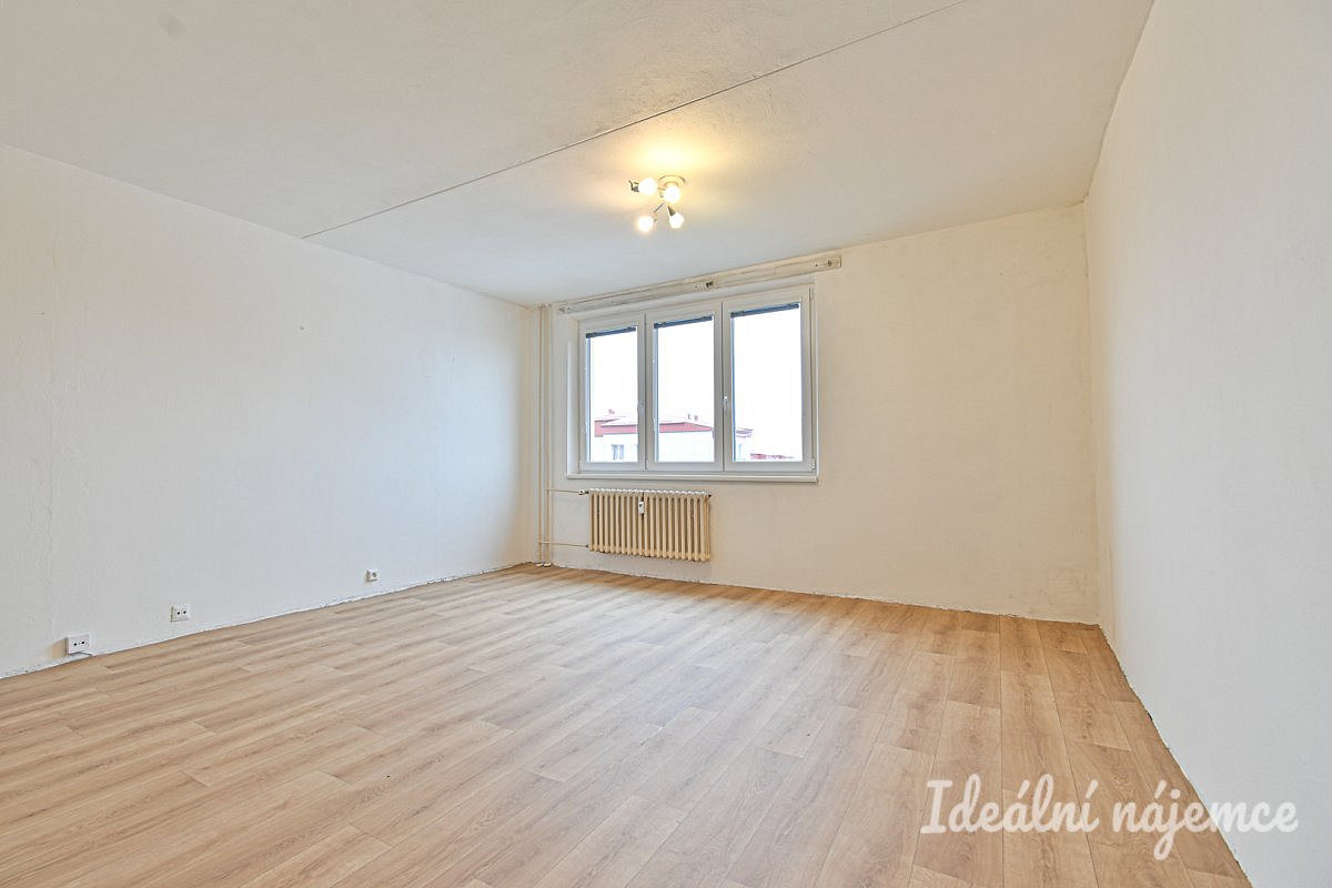 Pronájem bytu 2+kk 46 m² – fotografie 3