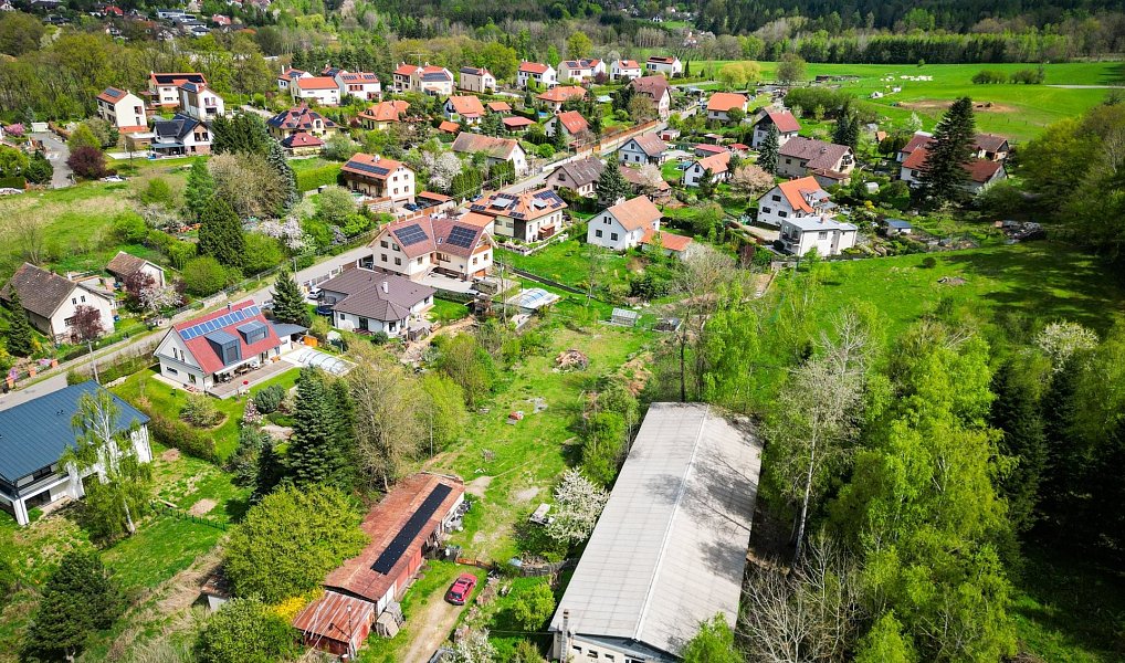 Prodej stavebního pozemku 1 878 m², Velké Popovice – náhled fotky 6