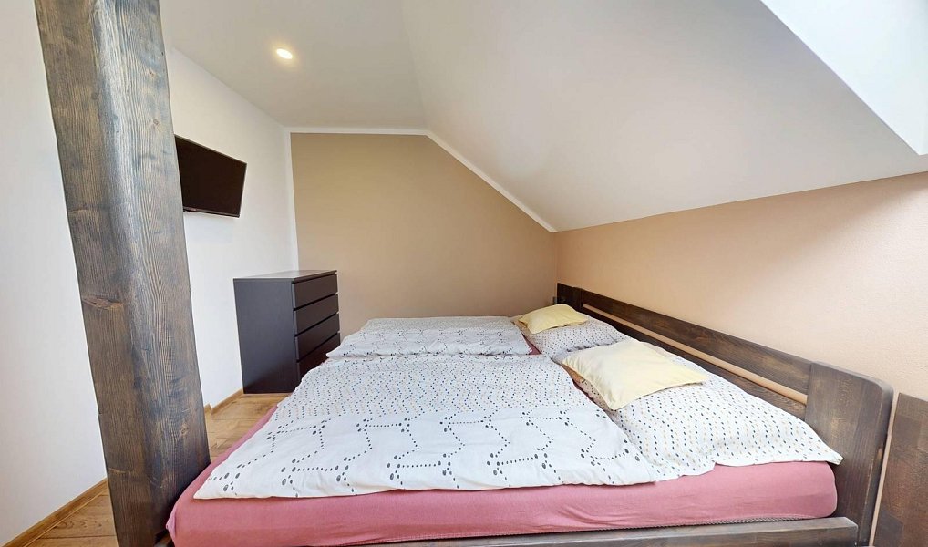 Prodej domu 156 m² s pozemkem 994 m², Velký Újezd – náhled fotky 19