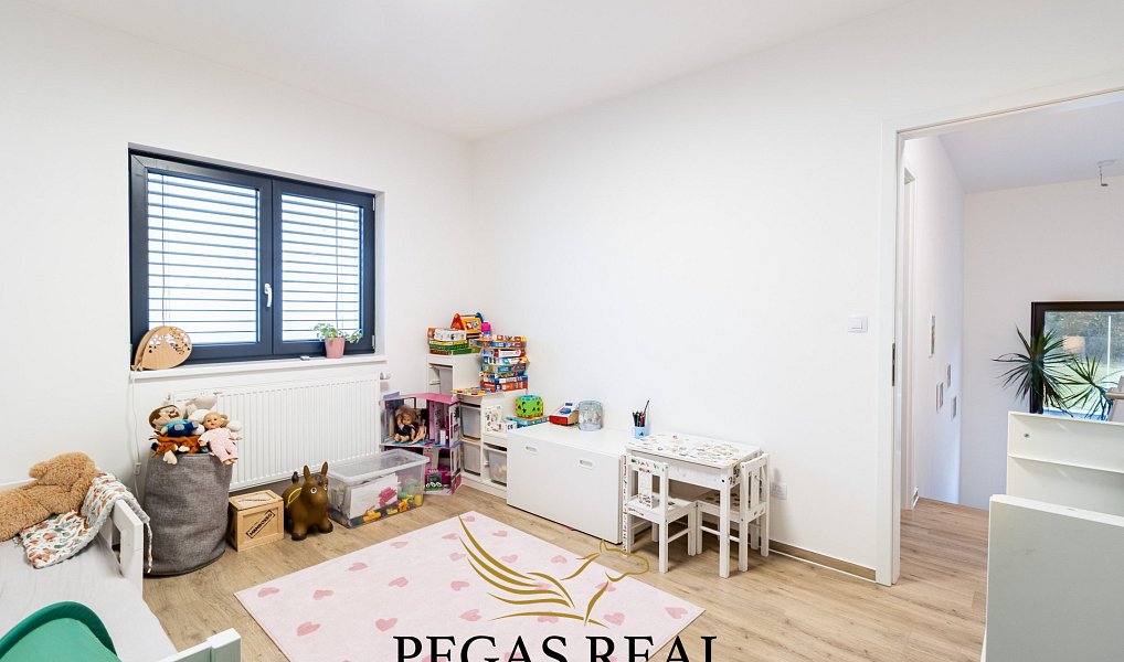 Prodej bytu 4+kk 113 m², Kuřim – náhled fotky 11