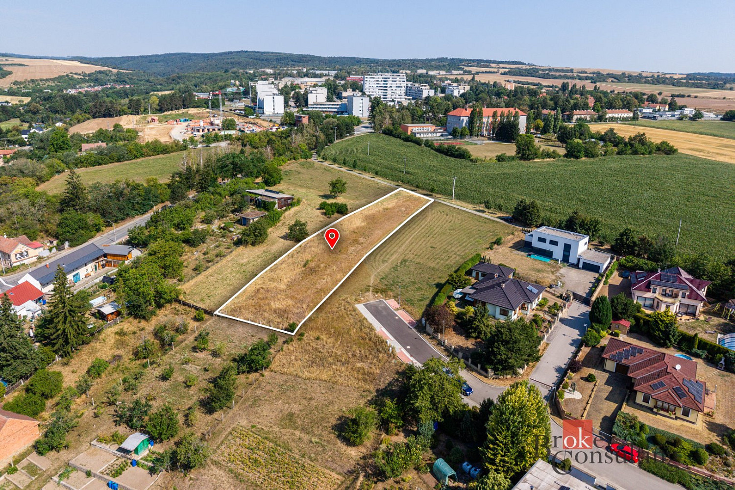 Prodej stavebního pozemku 2 463 m²