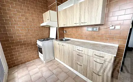 Pronájem bytu 3+1 70 m², Pardubice