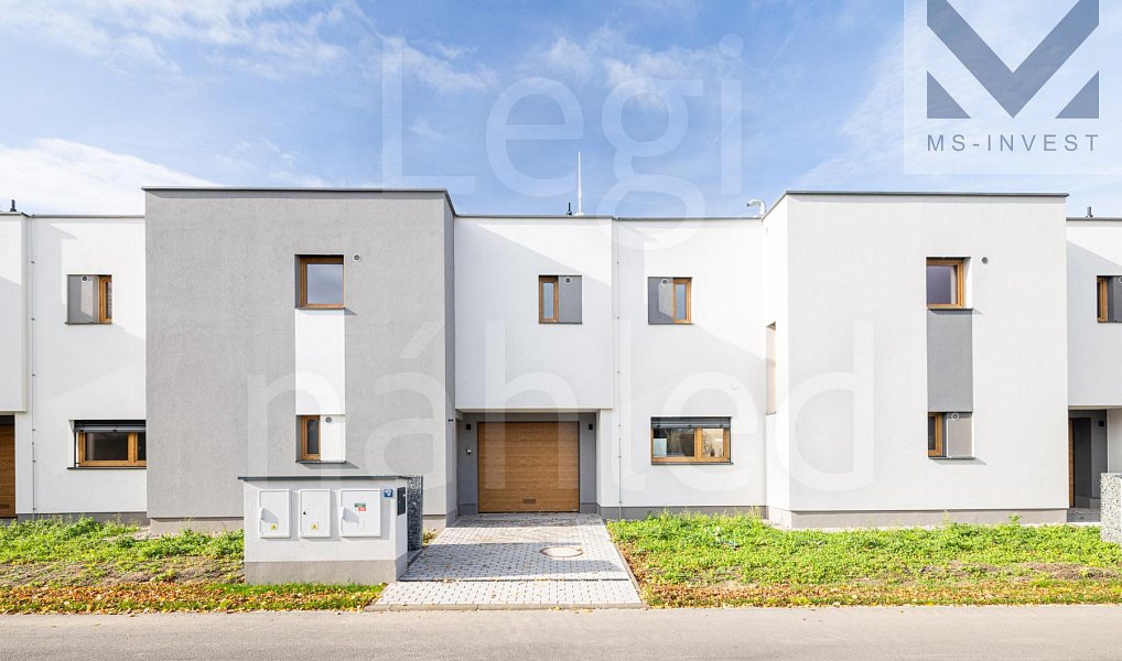 Prodej domu 160 m² s pozemkem 251 m², Praha – náhled fotky 2