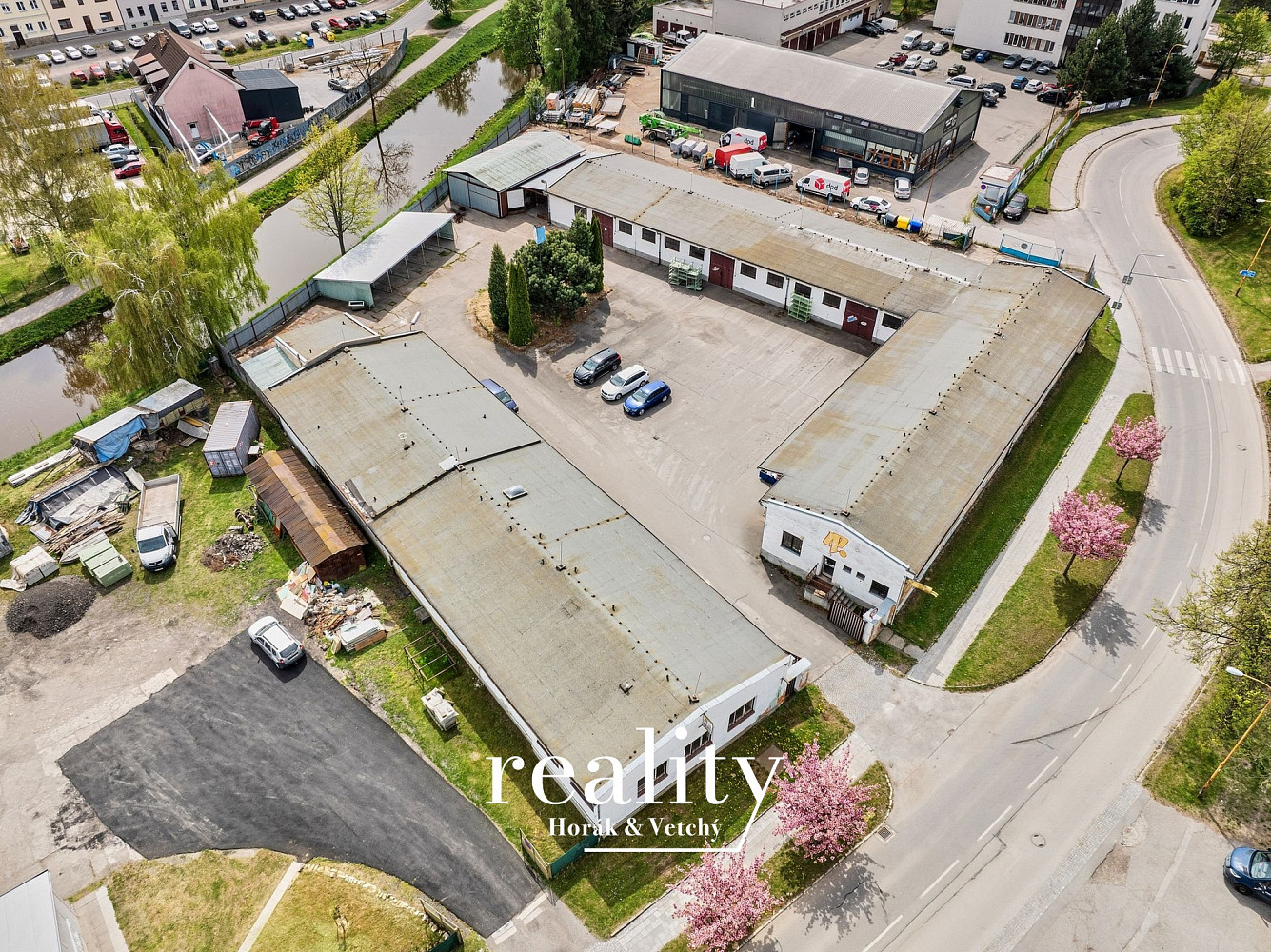 Pronájem skladovacích prostor 180 m² – fotografie 5