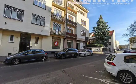 Prodej obchodních prostor 73 m², Za Pasáží, Pardubice - Zelené Předměstí