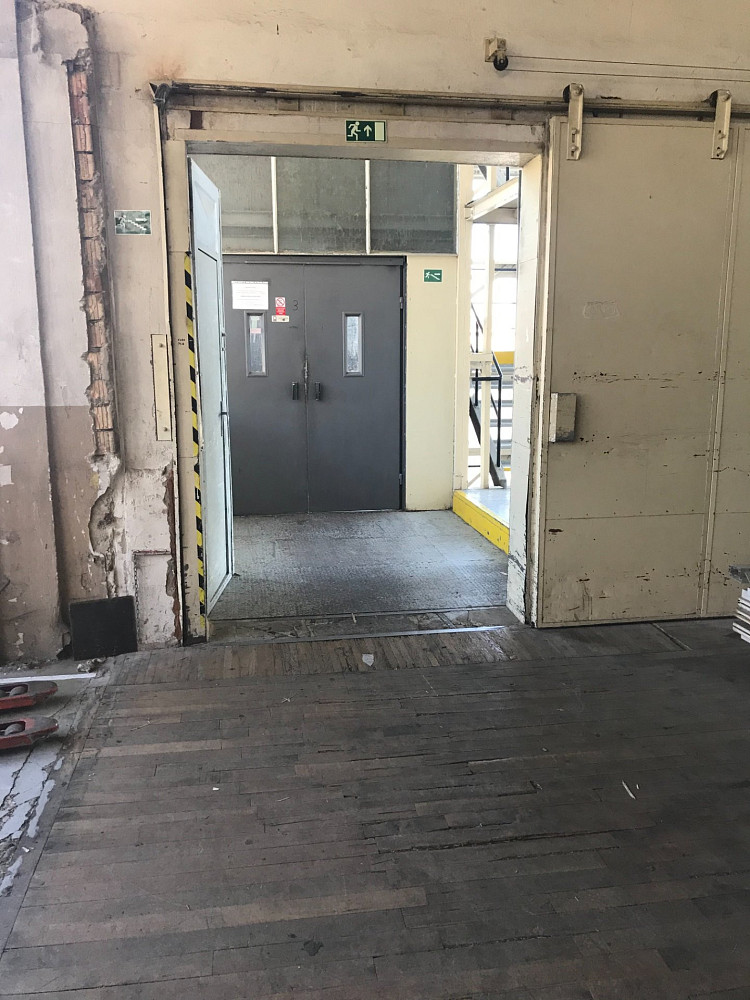 Pronájem skladových a výrobních prostor 275 m², Litvínov – další