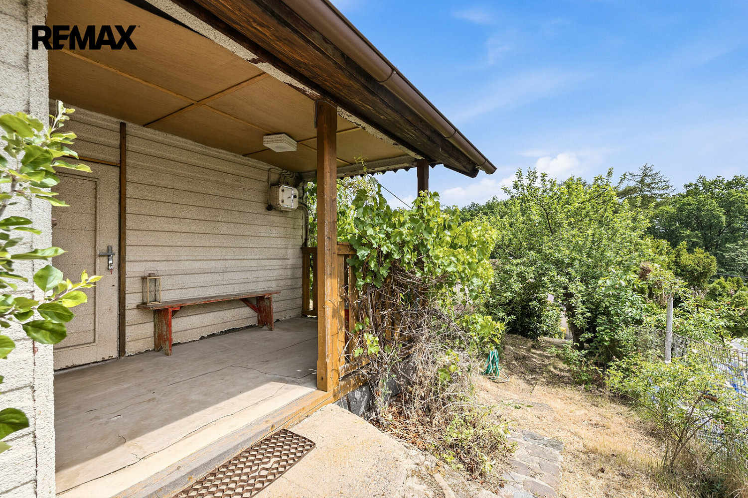 Prodej stavebního pozemku 700 m² – fotografie 5
